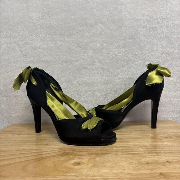 Beverly Feldman Vintage Black Satin Green Ribbon Platform Peep Toe Heels Size 7 - Picture 9 of 14